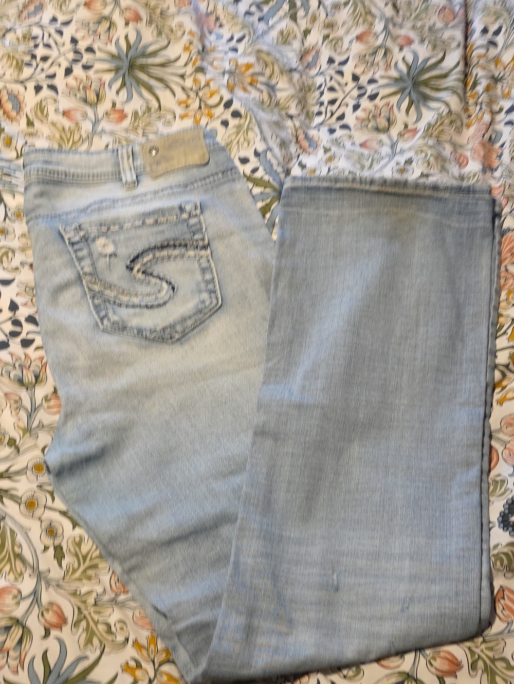 Silver Aiko Light Blue Straight Leg Jeans with Embroidered Back Pocket